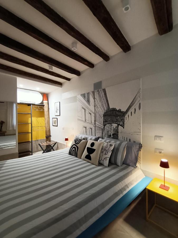 Casanova Venezia - Rialto Artistic Apartment エクステリア 写真